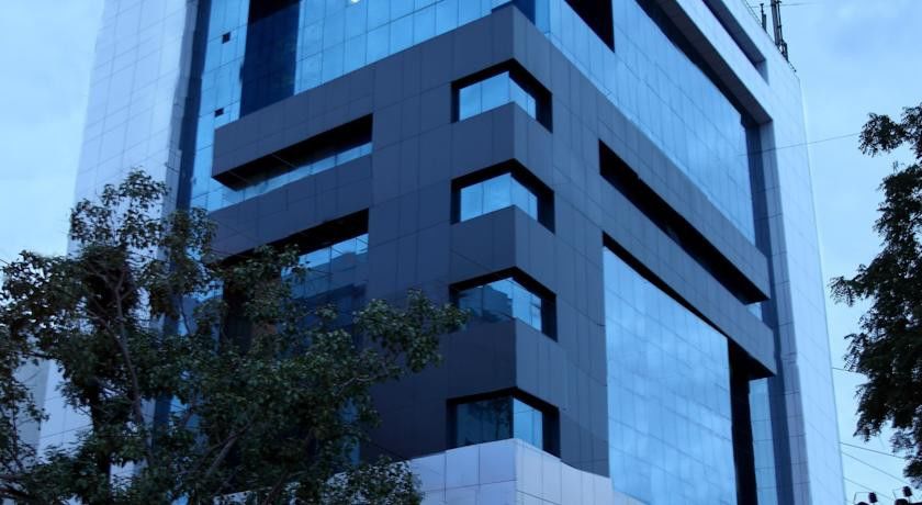 Hotel Classique Rajkot Bagian luar foto